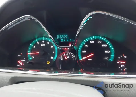 2017 Chevrolet Traverse Ls z USA, uszkodzony, nr VIN 1GNKRFED7HJ199901